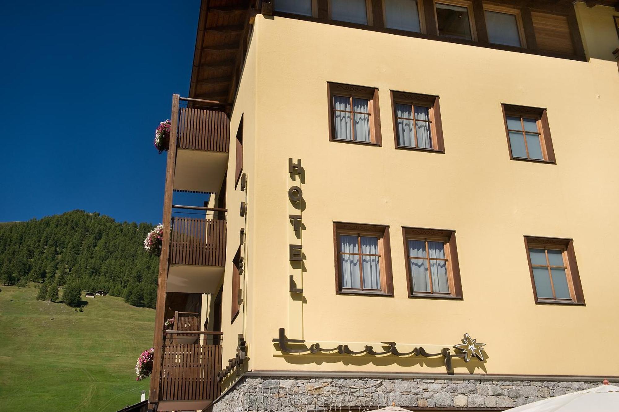 Hotel Touring Livigno Exterior foto